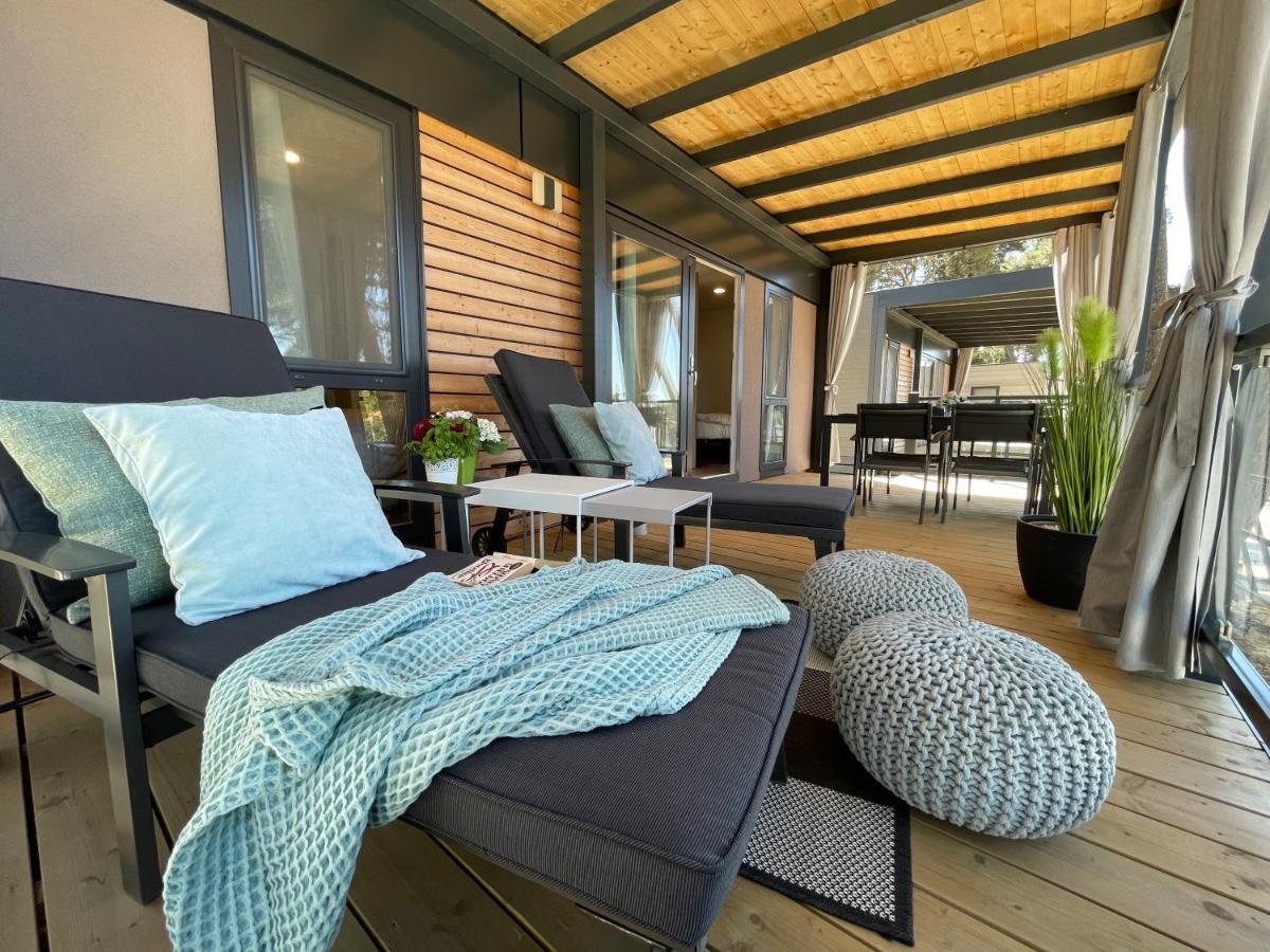 Harmonia Mobile Home Rovinj Exterior foto